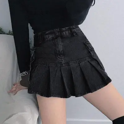jupe courte en jean noire